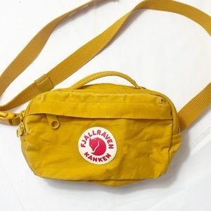 FJALLRAVEN KANKEN Fanny pack messenger bag mustard yellow nylon unisex
